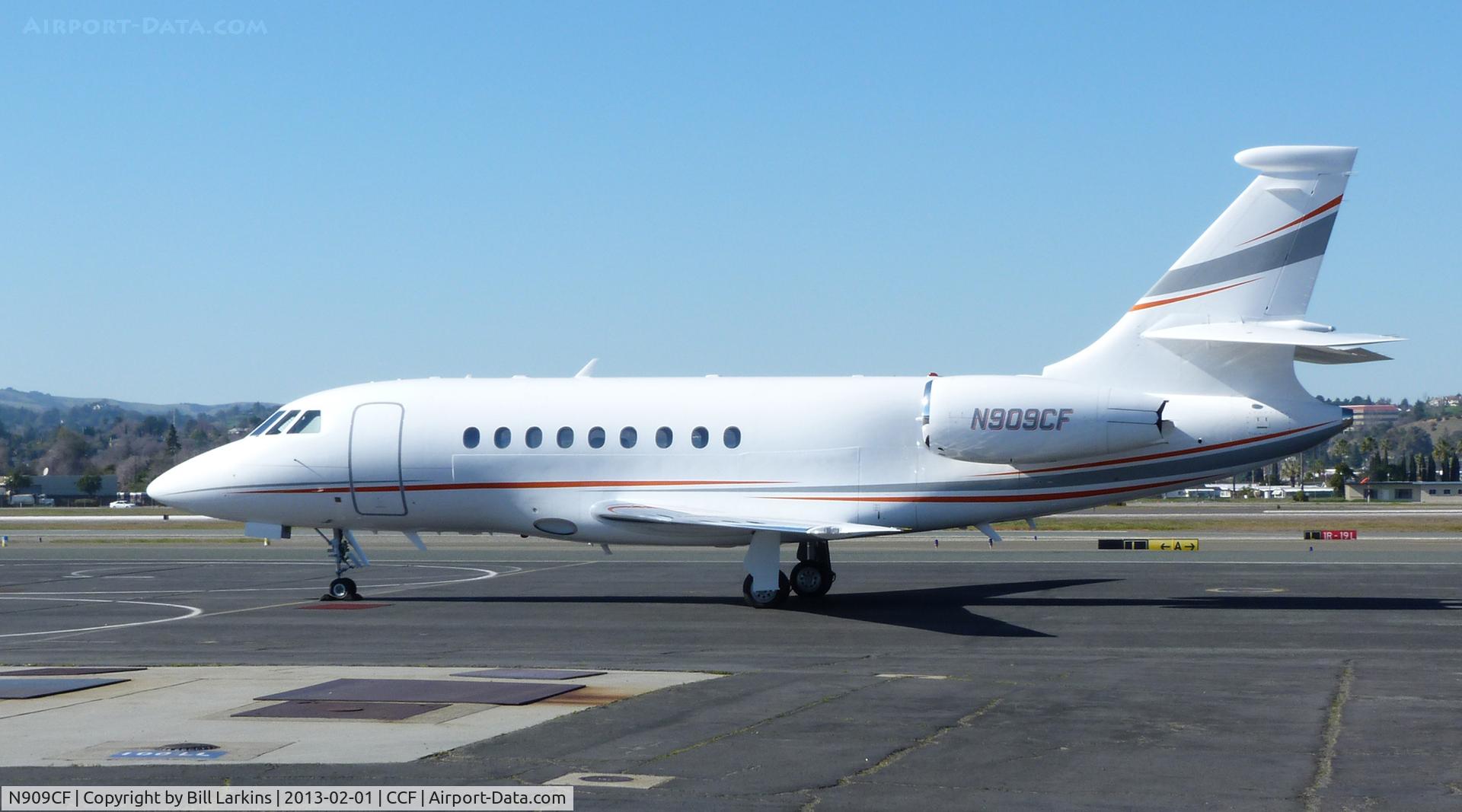 N909CF, 2003 Dassault Falcon 2000EX C/N 04, Visitor