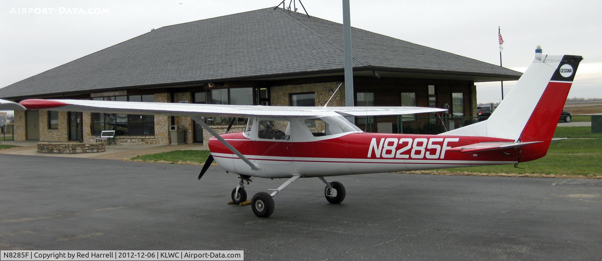 N8285F, 1966 Cessna 150F C/N 15064385, Seen at KLWC