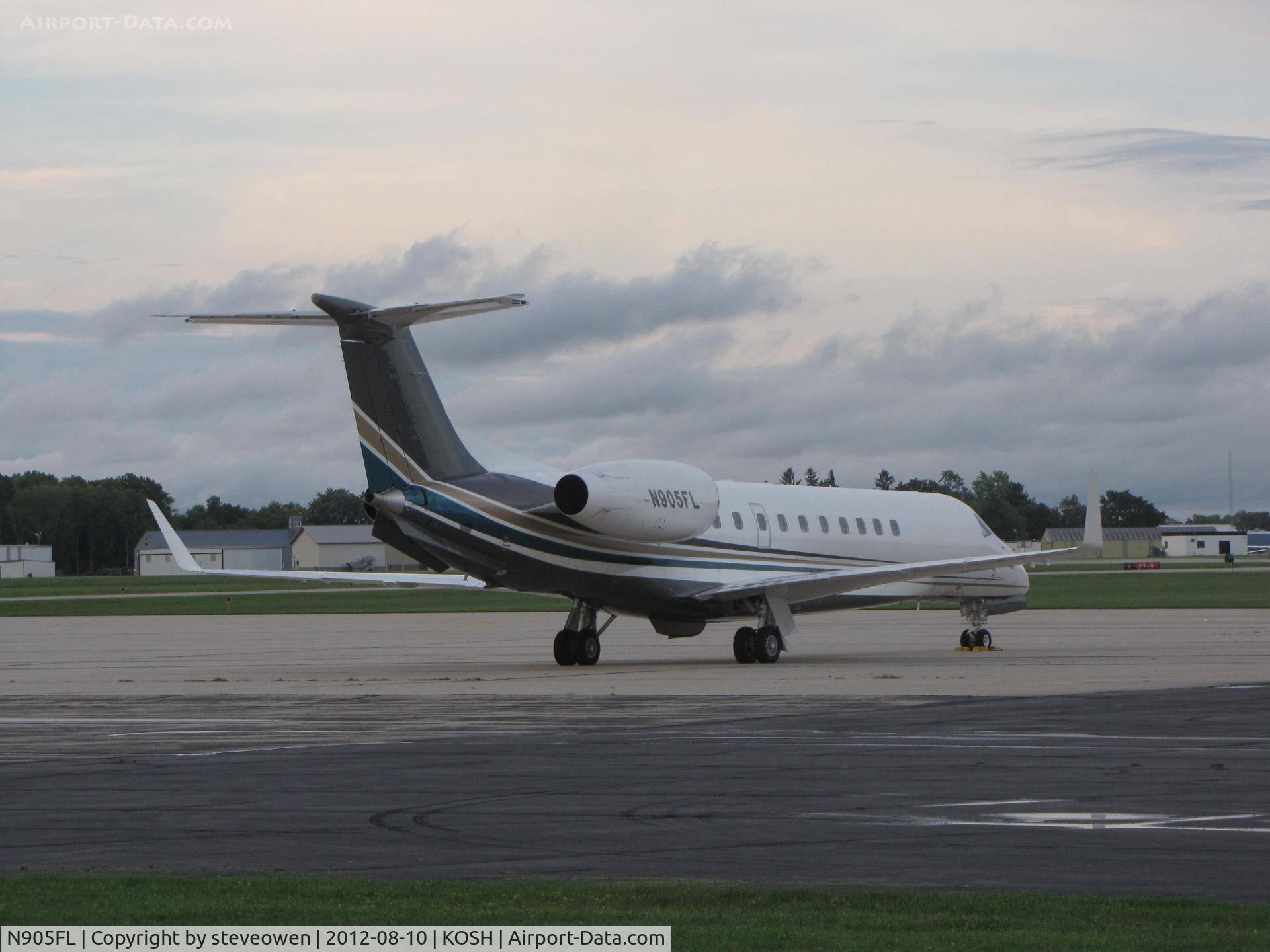 N905FL, 2004 Embraer ERJ-135BJ Legacy C/N 145775, Legacy 600 on the  Basler FBO ramp