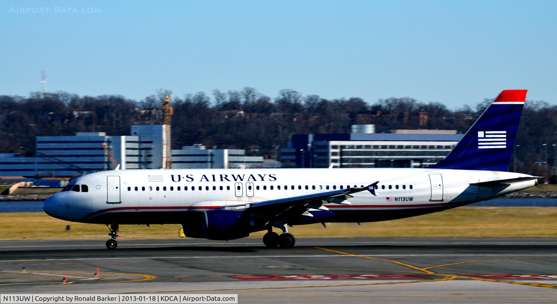N113UW, 1999 Airbus A320-214 C/N 1141, Takeoff DCA