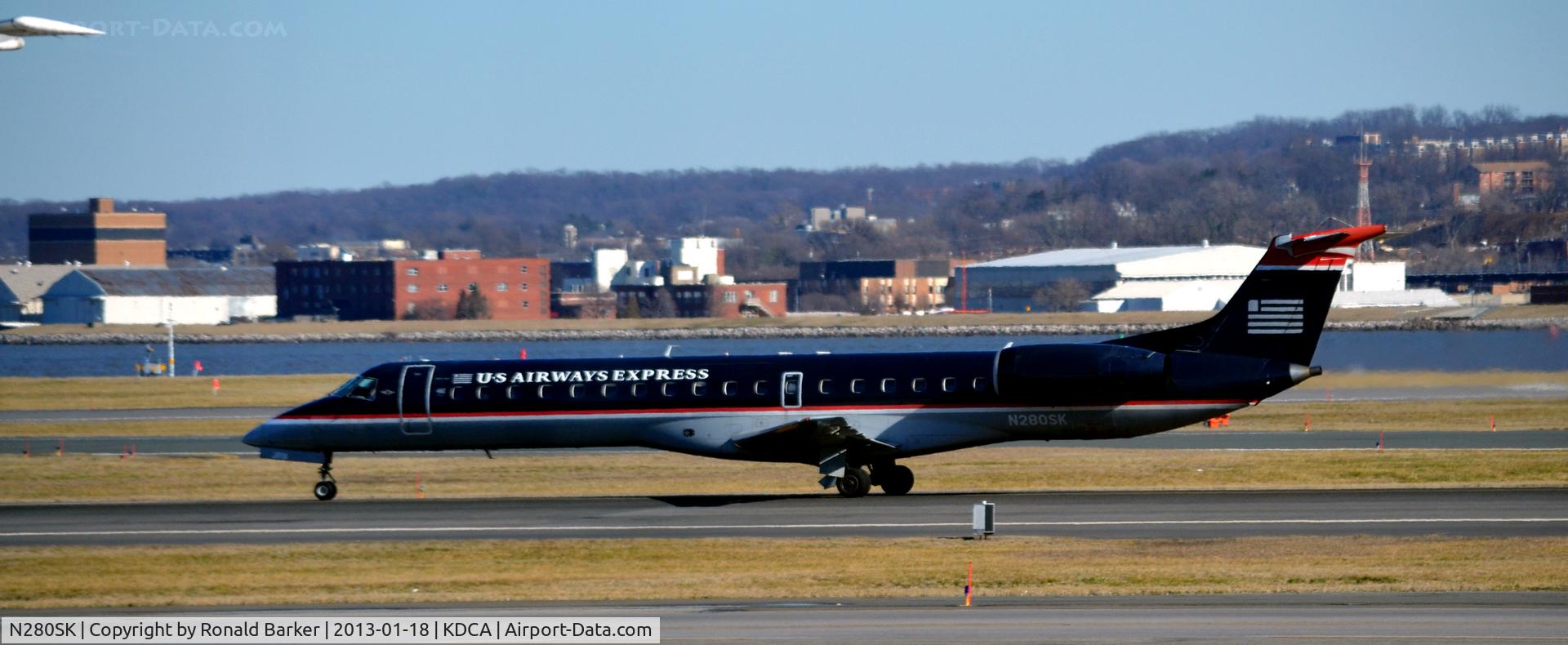 N280SK, 2001 Embraer ERJ-145LR (EMB-145LR) C/N 145381, Takeoff DCA