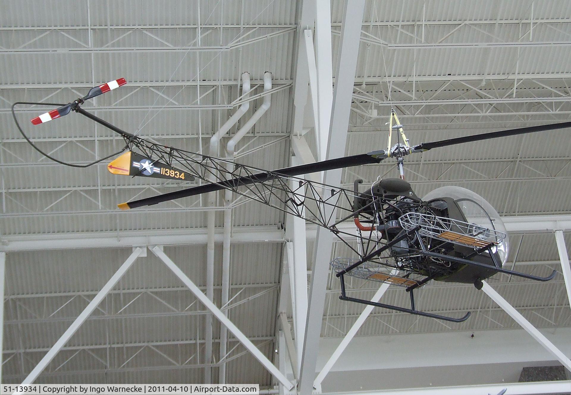 51-13934, 1951 Bell OH-13E Sioux C/N 575, Bell OH-13E Sioux at the Evergreen Aviation & Space Museum, McMinnville OR