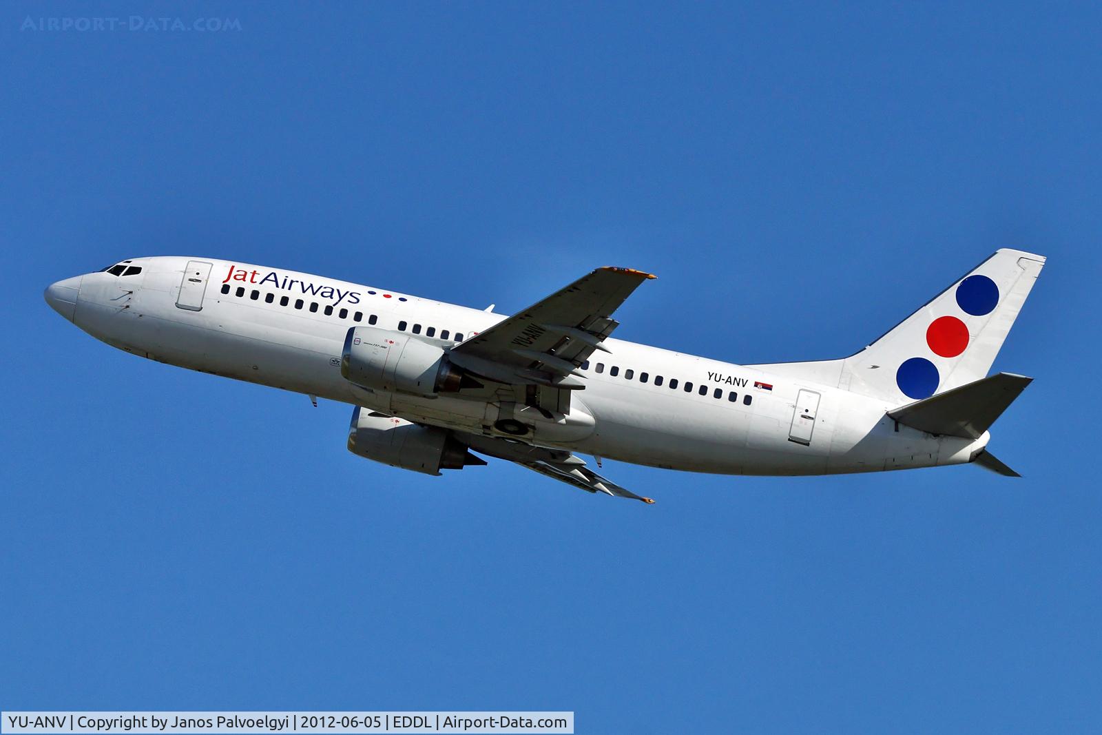 YU-ANV, 1988 Boeing 737-3H9 C/N 24140, JAT Yugoslav Airlines Boeing B737-3H9 take off in EDDL/DUS
