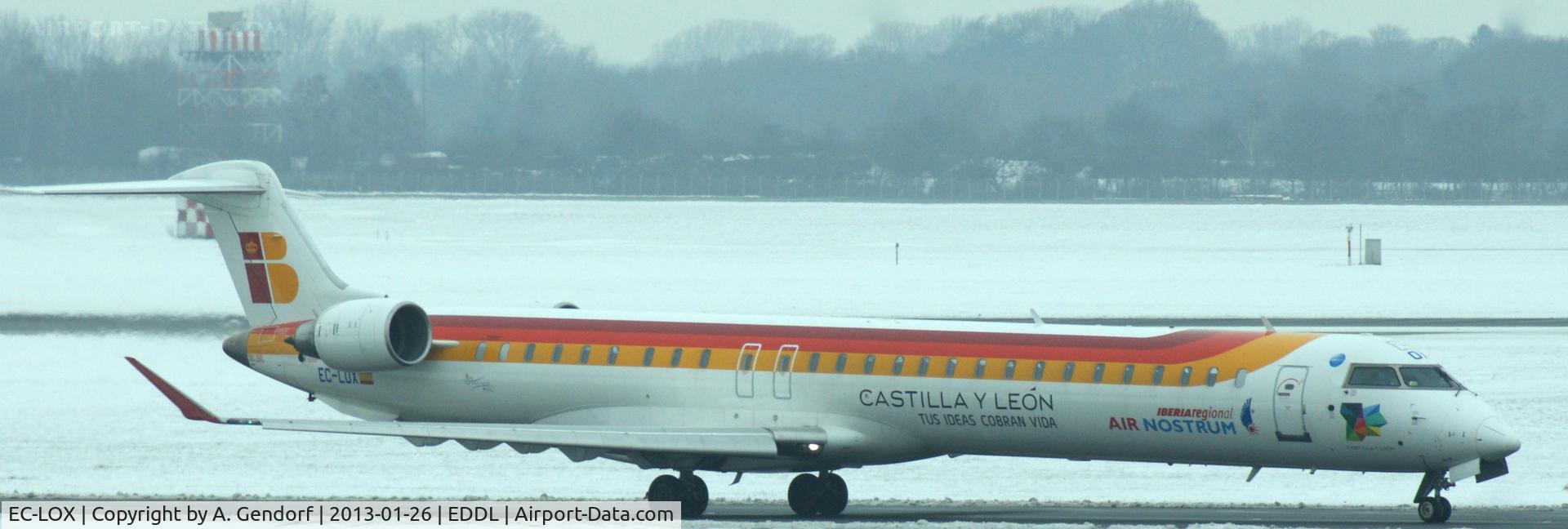 EC-LOX, 2011 Bombardier CRJ-1000ER NG (CL-600-2E25) C/N 19020, Air Nostrum (Iberia Regional cs.), is taxiing for departure at Düsseldorf Int´l (EDDL)