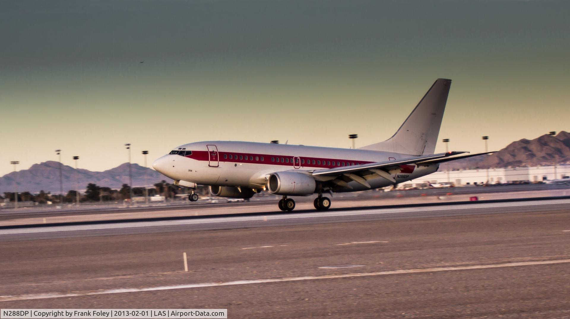 N288DP, 2003 Boeing 737-66N C/N 29892, Government airplane landing at McCarron Airport Las Vegas, Nv  around 4:45 on a Friday afternoon.