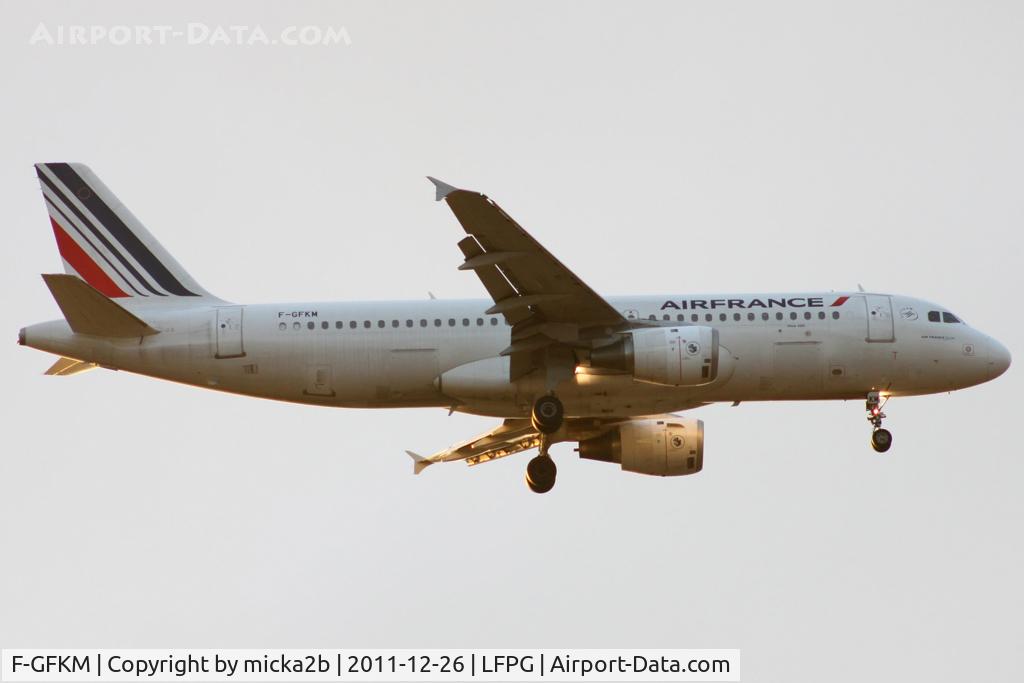 F-GFKM, 1990 Airbus A320-211 C/N 0102, Landing