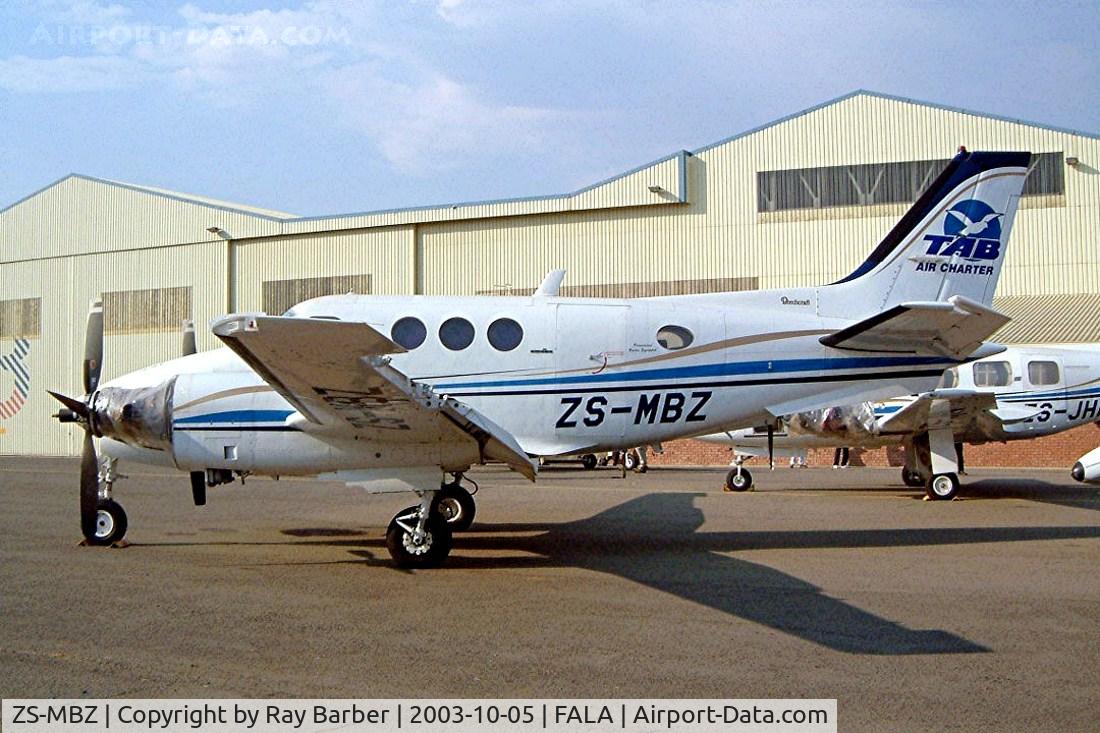 ZS-MBZ, 1978 Beech C90 King Air C/N LJ-795, Beech C90 King Air [LJ-795] (TAB Air Charter) Lanseria~ZS 05/10/2003