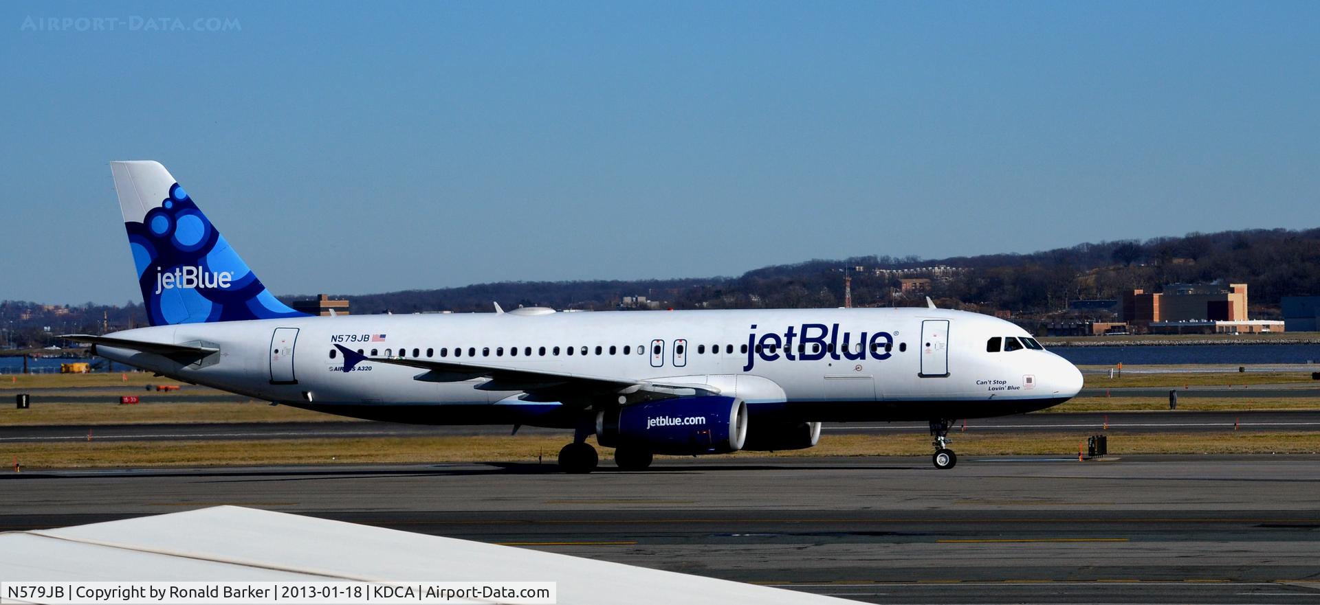 N579JB, 2003 Airbus A320-232 C/N 2132, Taxi DCA