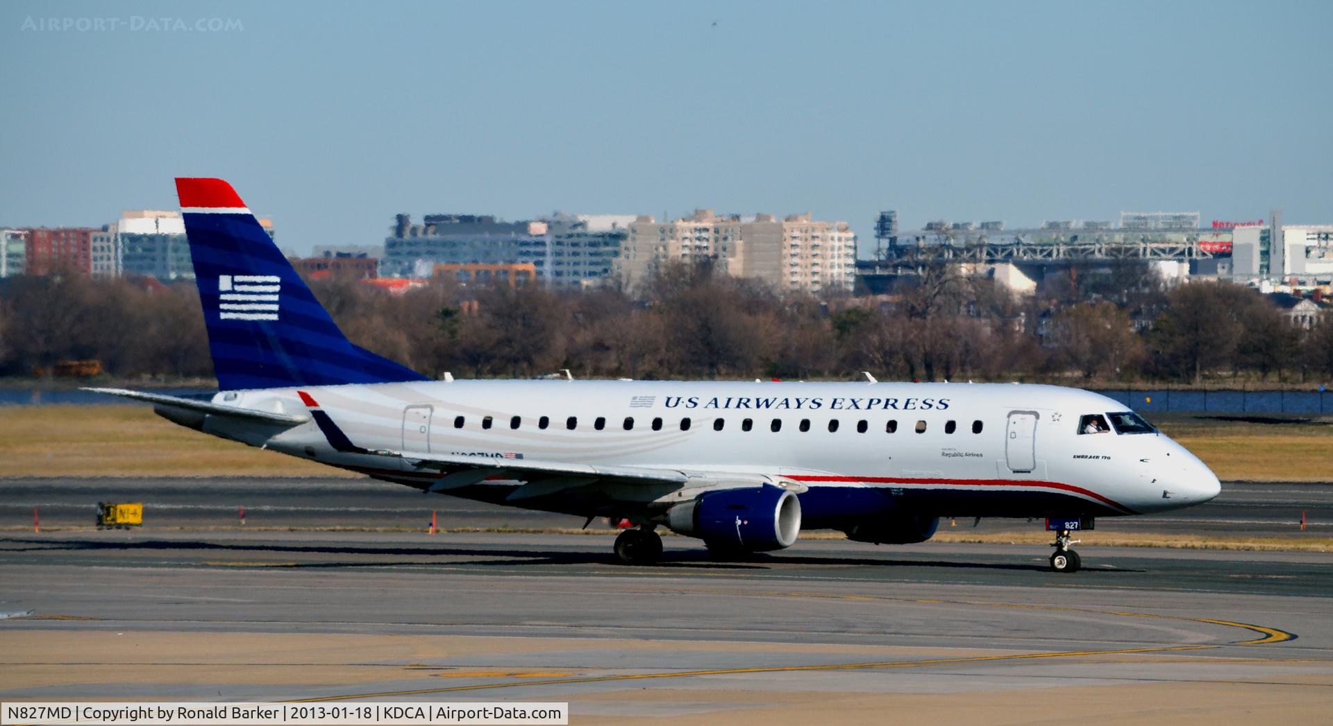 N827MD, 2005 Embraer 170SU (ERJ-170-100SU) C/N 17000047, Taxi DCA