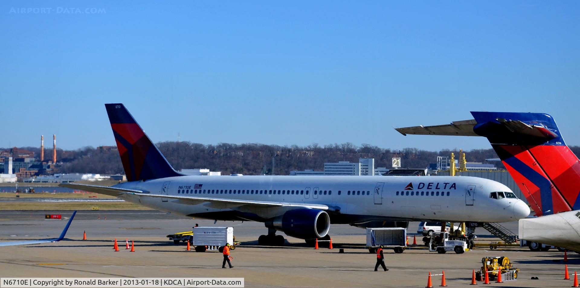 N6710E, 2000 Boeing 757-232 C/N 30482, DCA VA