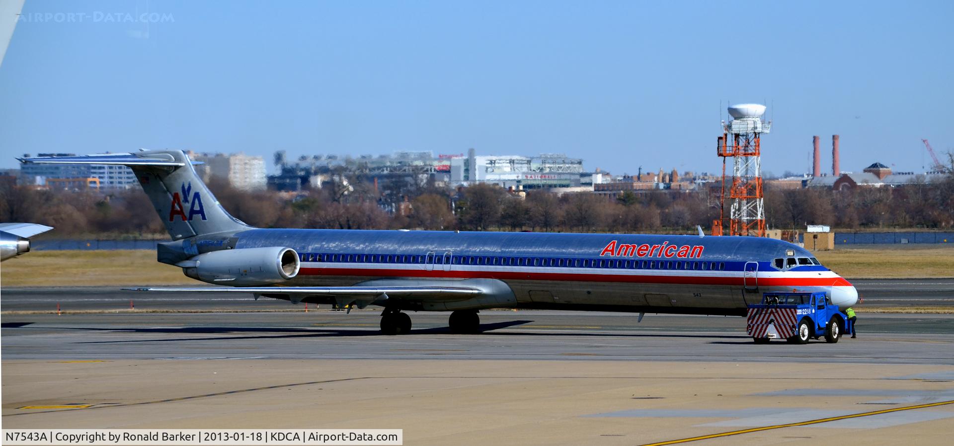 N7543A, 1990 McDonnell Douglas MD-82 (DC-9-82) C/N 53025, Pushback DCA