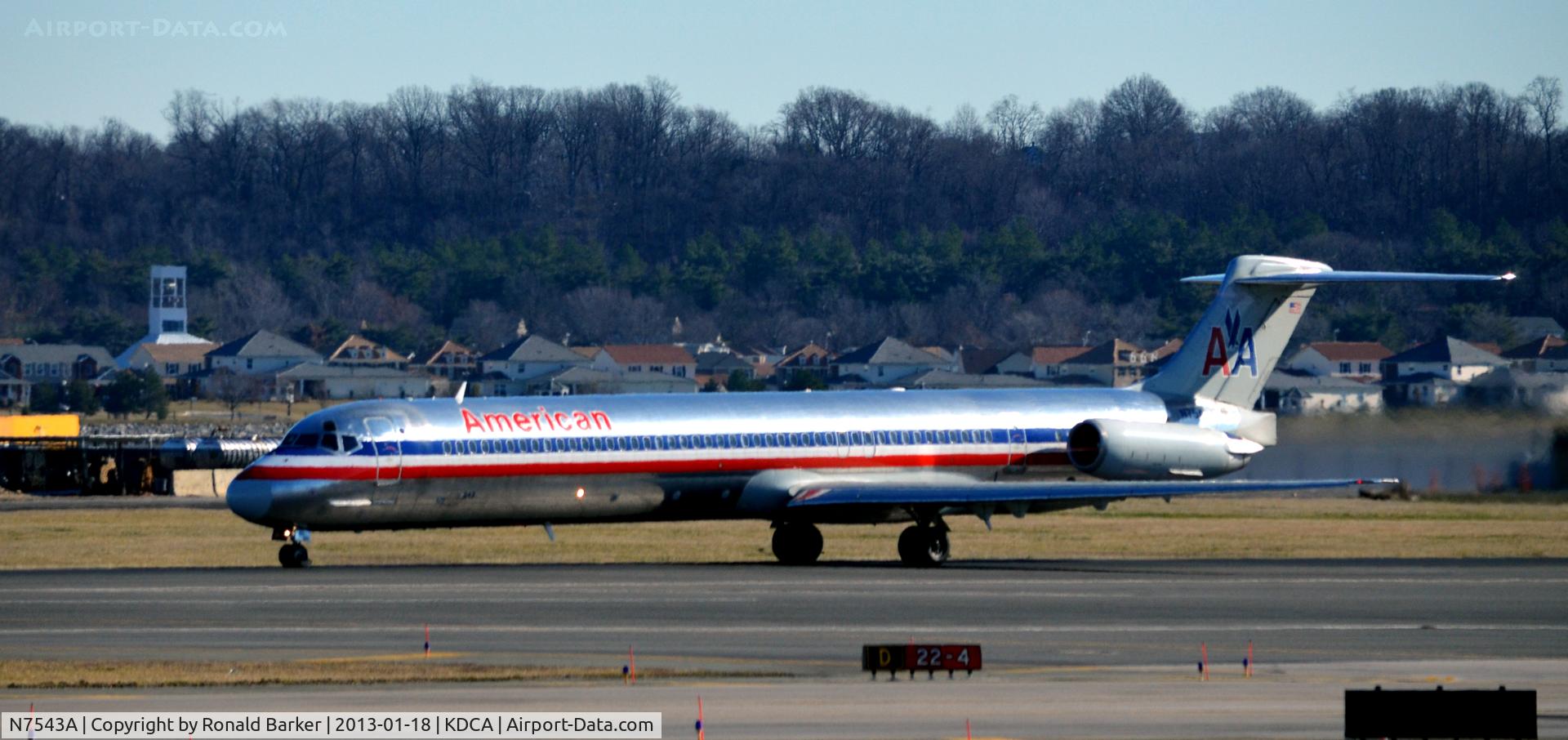 N7543A, 1990 McDonnell Douglas MD-82 (DC-9-82) C/N 53025, Takeoff DCA