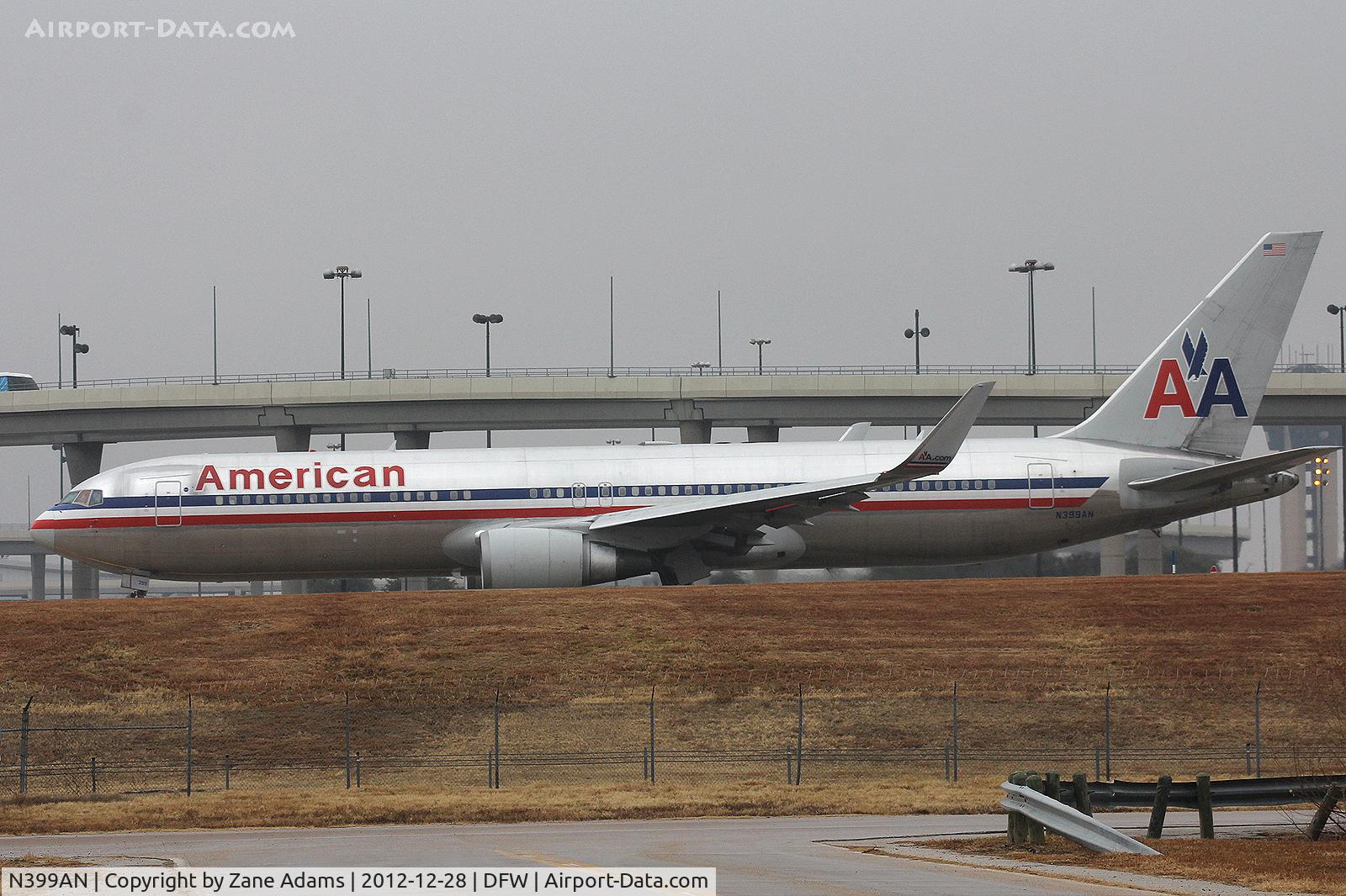 N399AN, 1999 Boeing 767-323/ER(BDSF) C/N 29606, American Airlines 767 at DFW Airport