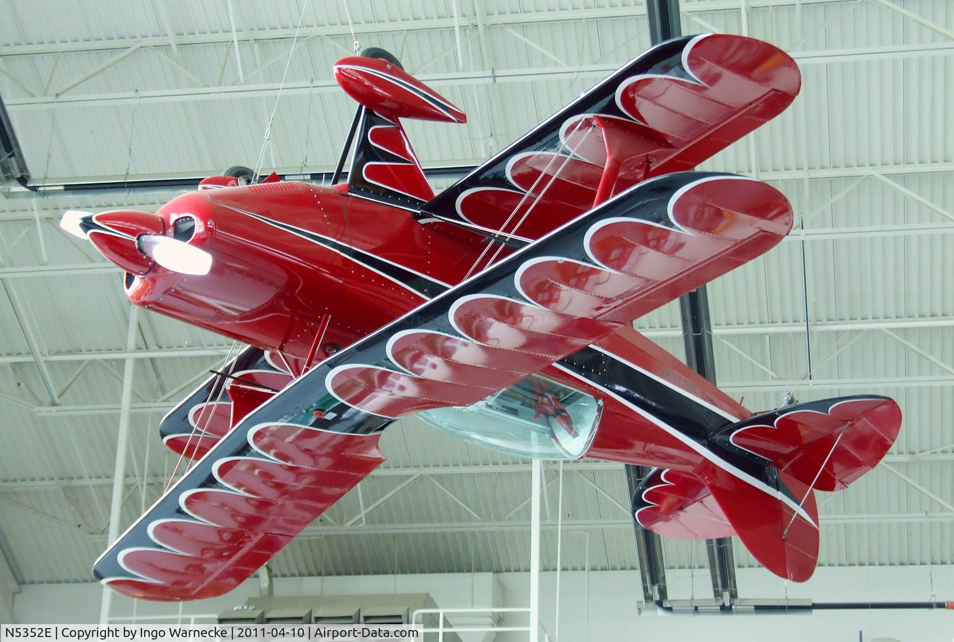 N5352E, 1986 Pitts S-2B Special C/N 5105, Pitts S-2B Special at the Evergreen Aviation & Space Museum, McMinnville OR
