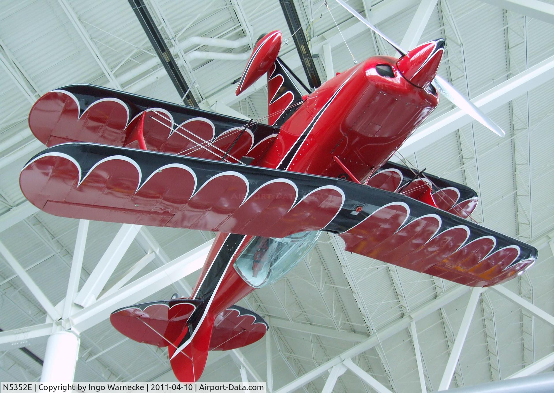 N5352E, 1986 Pitts S-2B Special C/N 5105, Pitts S-2B Special at the Evergreen Aviation & Space Museum, McMinnville OR