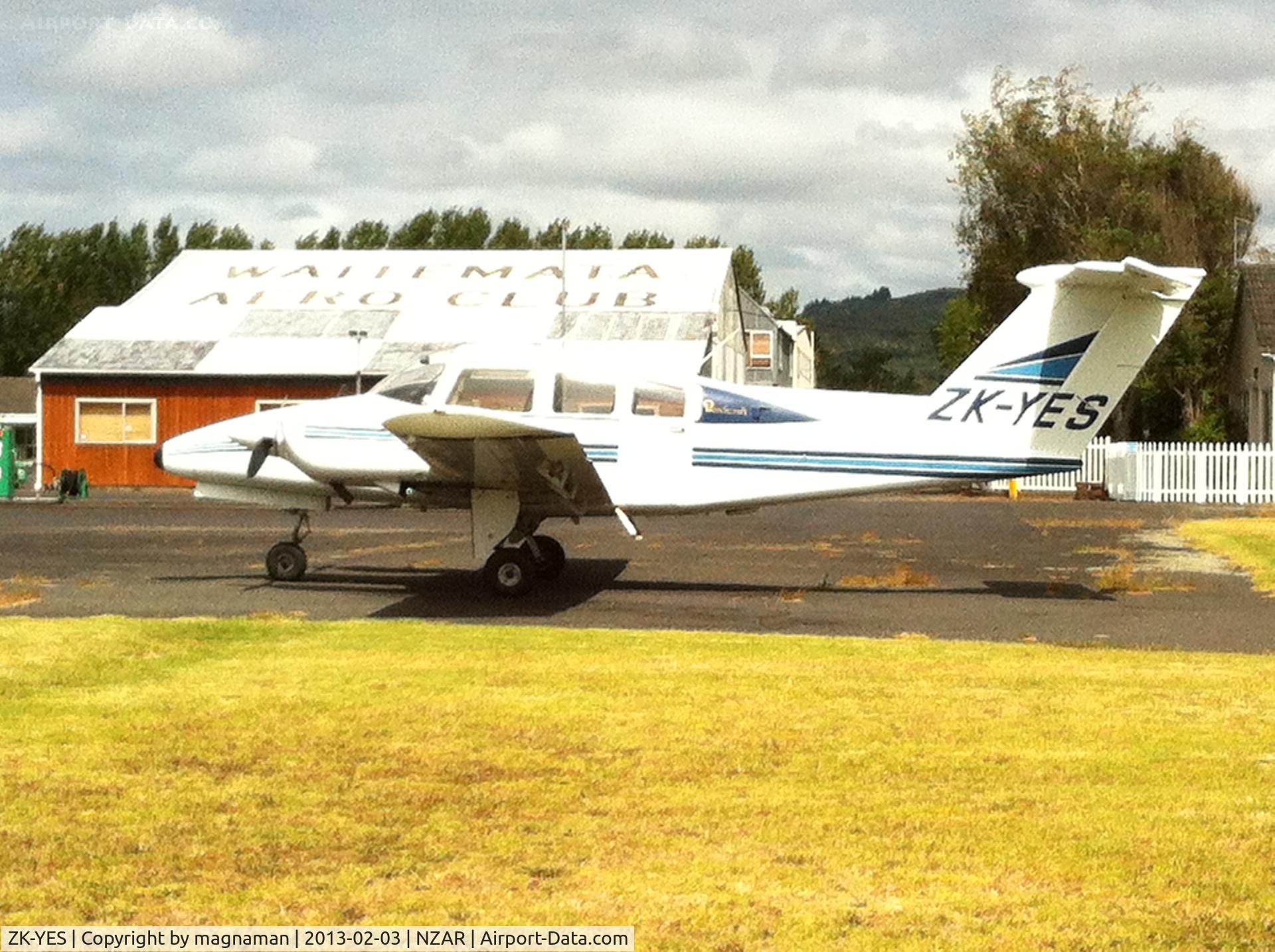 ZK-YES, Beech 76 Duchess C/N ME-29, A bit too sunny but good to see in open at Ardmore.
