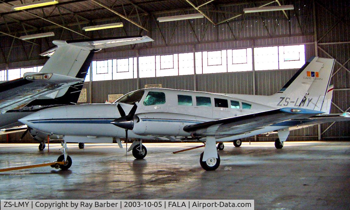 ZS-LMY, Cessna 402C Businessliner C/N 402C0635, Cessna 402C Businessliner [402C-0635] Lanseria~ZS 05/10/2003