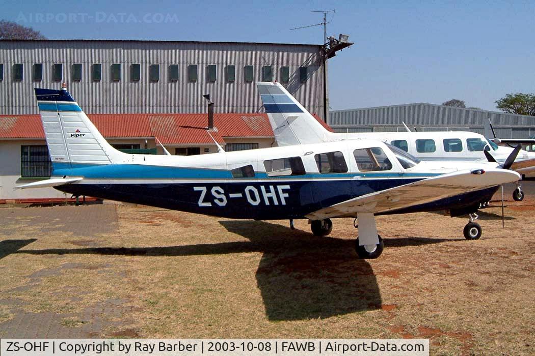 ZS-OHF, Piper PA-32R-301 Saratoga C/N 32R-8413024, Piper PA-32R-301 Saratoga SP [32R-8413024] Pretoria-Wonderboom~ZS 08/10/2003