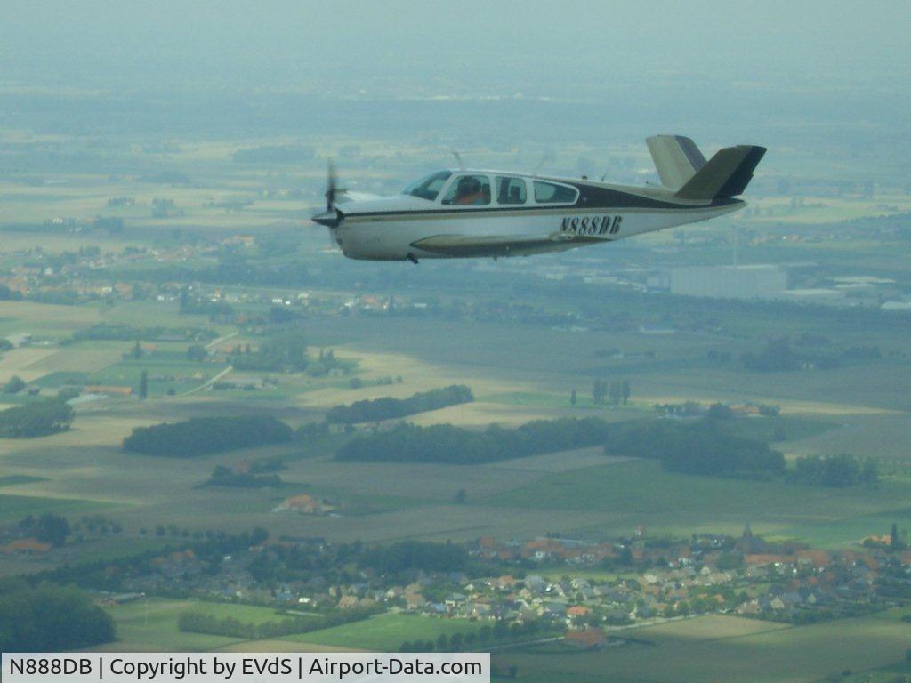 N888DB, 1977 Beech V35B Bonanza Bonanza C/N D-10076, In the air above Belgium...