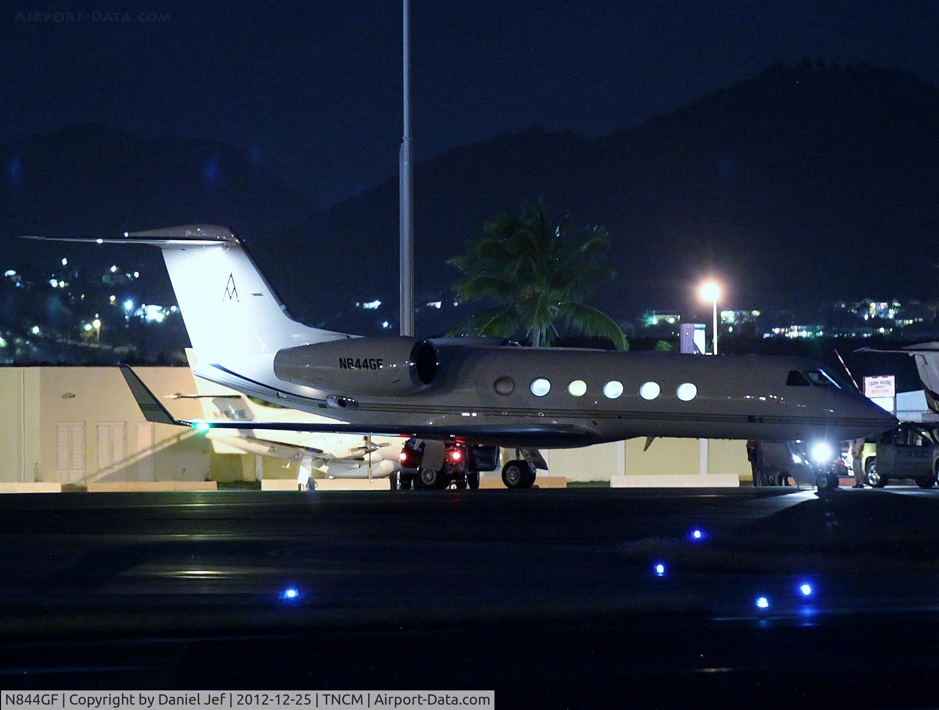 N844GF, Gulfstream Aerospace GIV-X (G450) C/N 4160, N844GF
