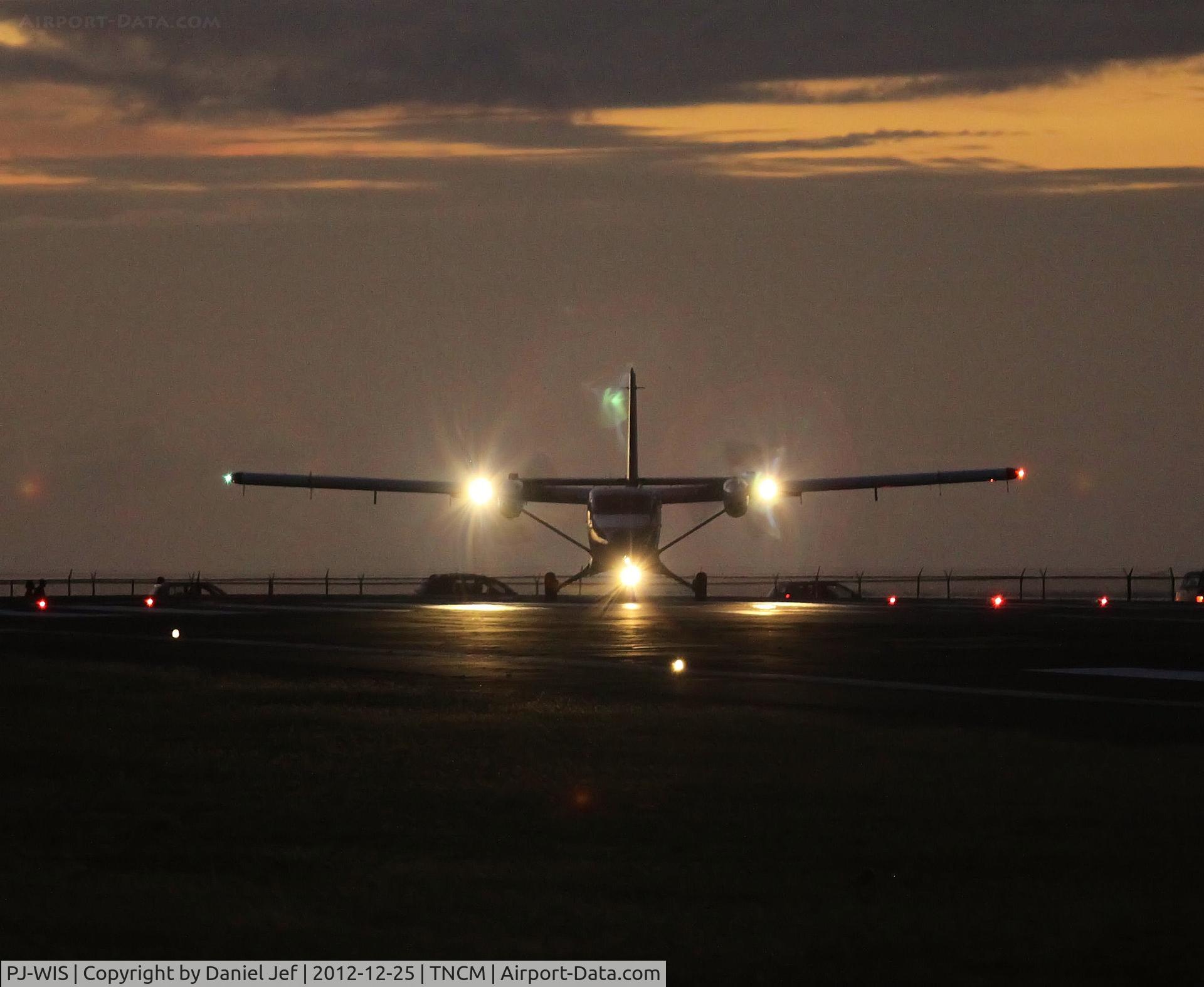 PJ-WIS, 1975 De Havilland Canada DHC-6-300 Twin Otter C/N 447, PJ-WIS