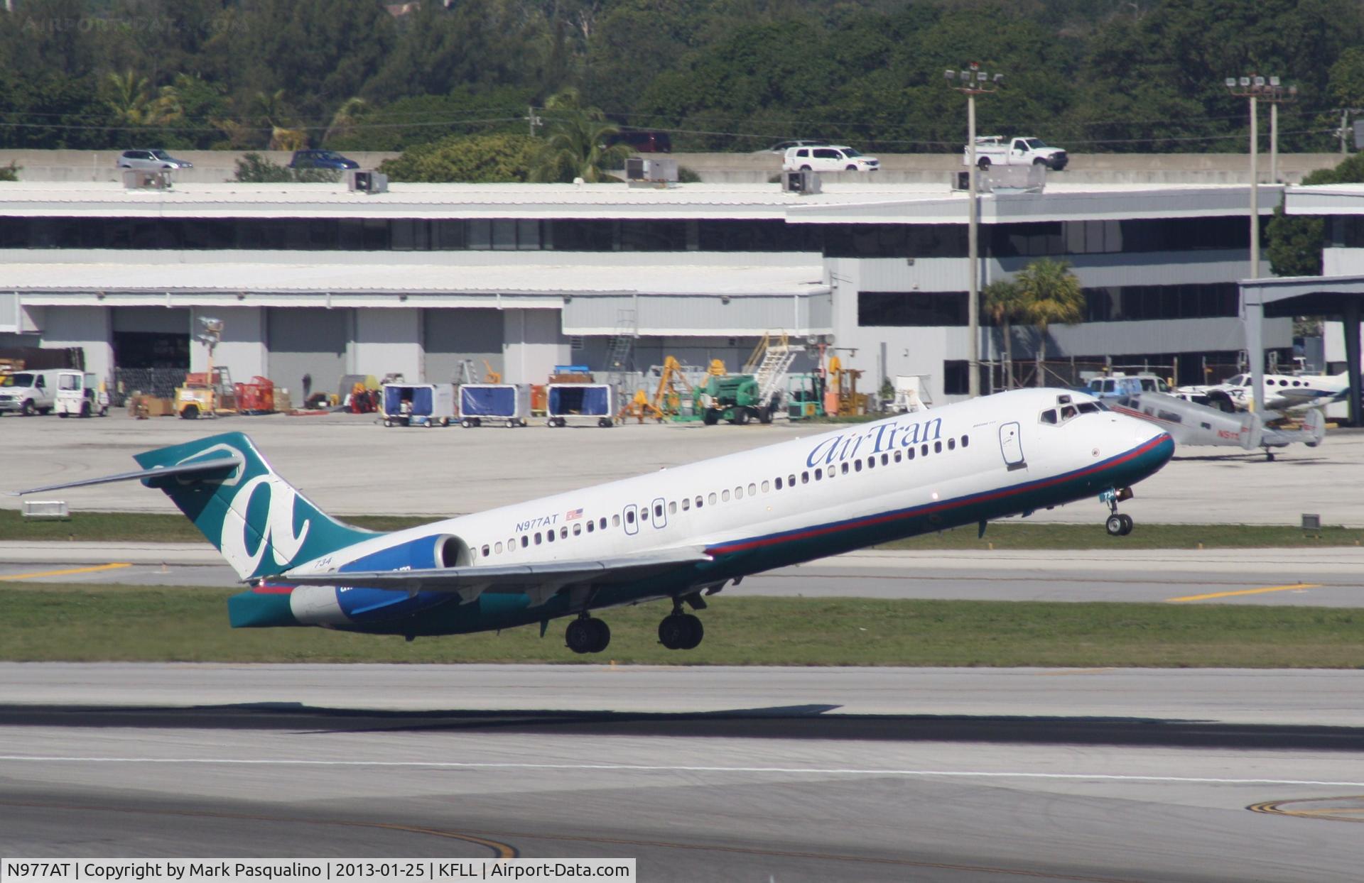 N977AT, 2002 Boeing 717-200 C/N 55036, Boeing 717-200