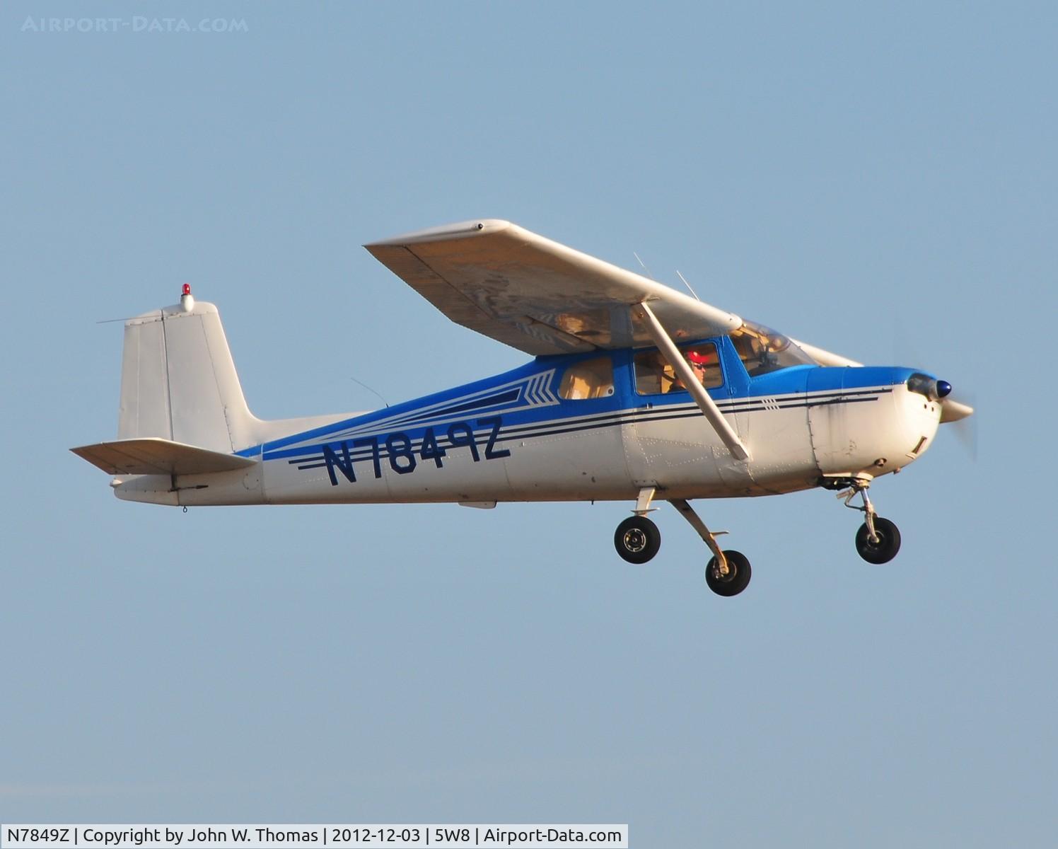 N7849Z, 1963 Cessna 150C C/N 15059949, Departing runway 22