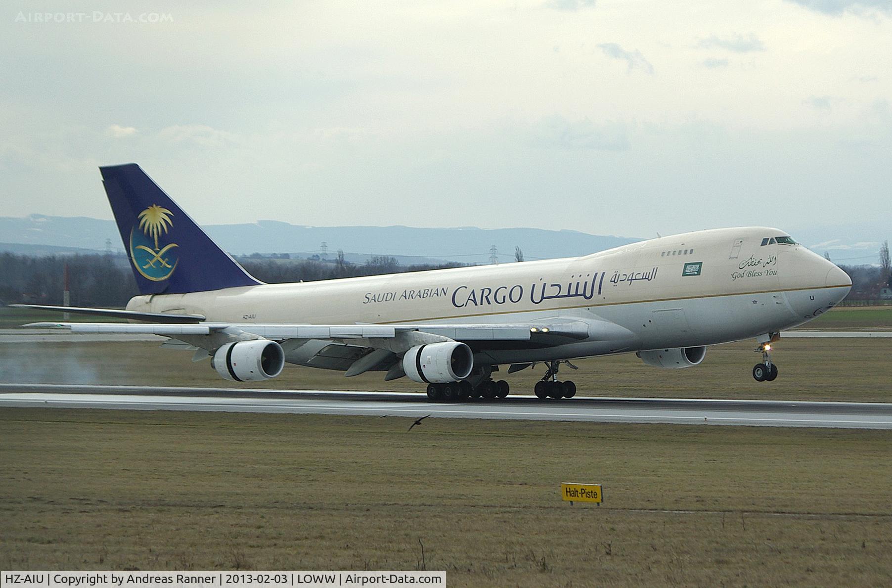 HZ-AIU, 1988 Boeing 747-268F C/N 24359/724, Saudi Arabian Boeing 747