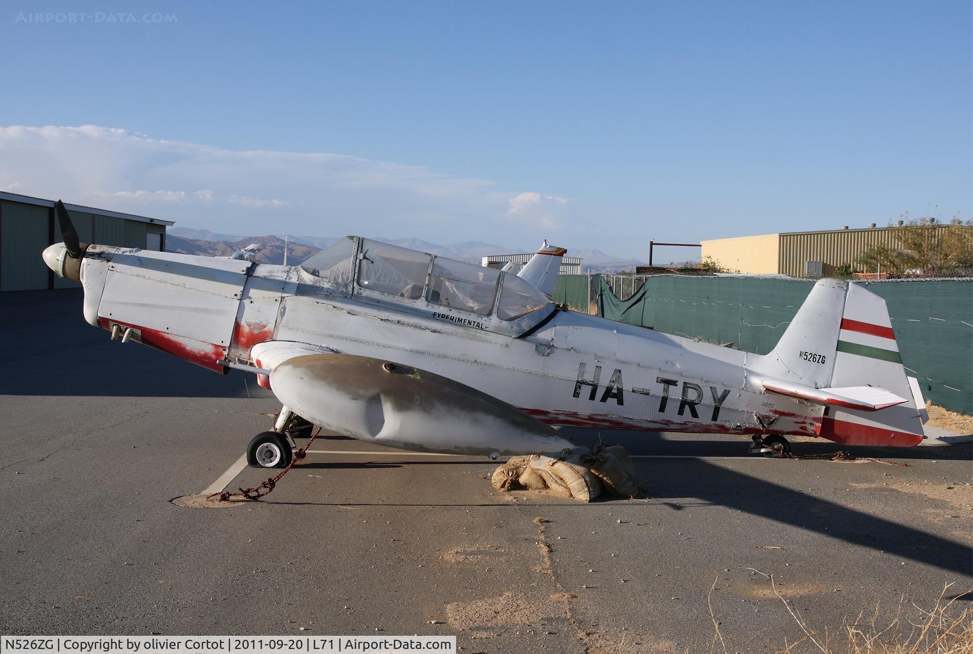 N526ZG, 1967 Zlin Z-326 Trener Master C/N 869, HAve to TRY hard to make her fly again...