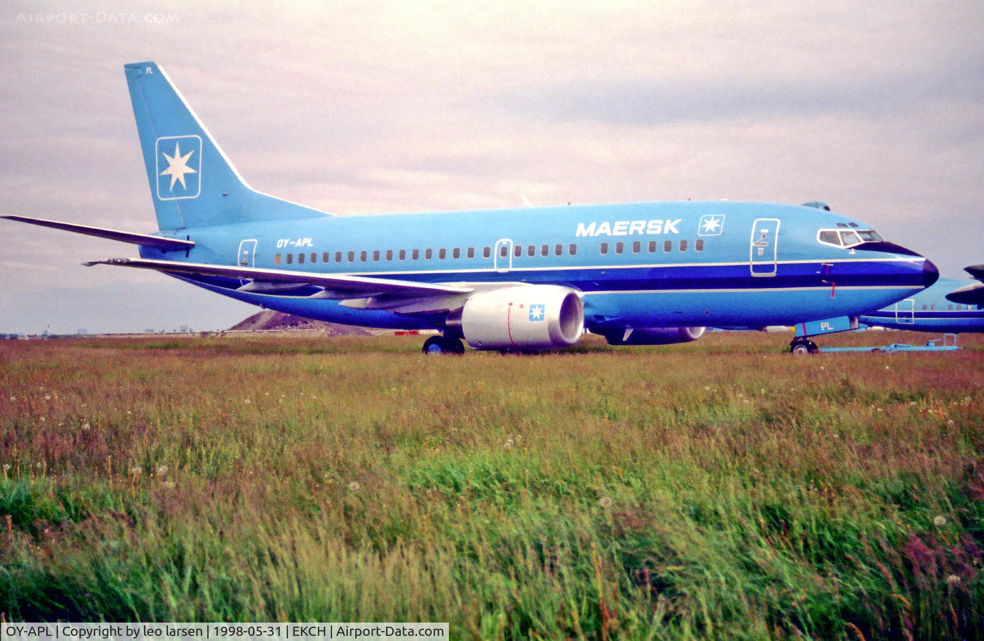 OY-APL, 1998 Boeing 737-5L9 C/N 28996, Copenhagen Kastrup 31.5.98