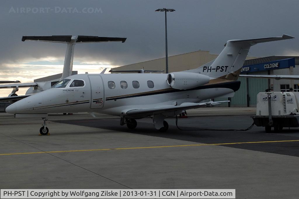 PH-PST, 2010 Embraer EMB-500 Phenom 100 C/N 50000132, visitor