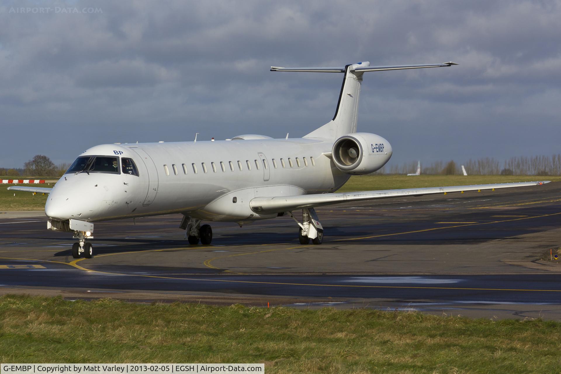 G-EMBP, 2000 Embraer EMB-145EU (ERJ-145EU) C/N 145300, Arriving at EGSH in the morning sun.