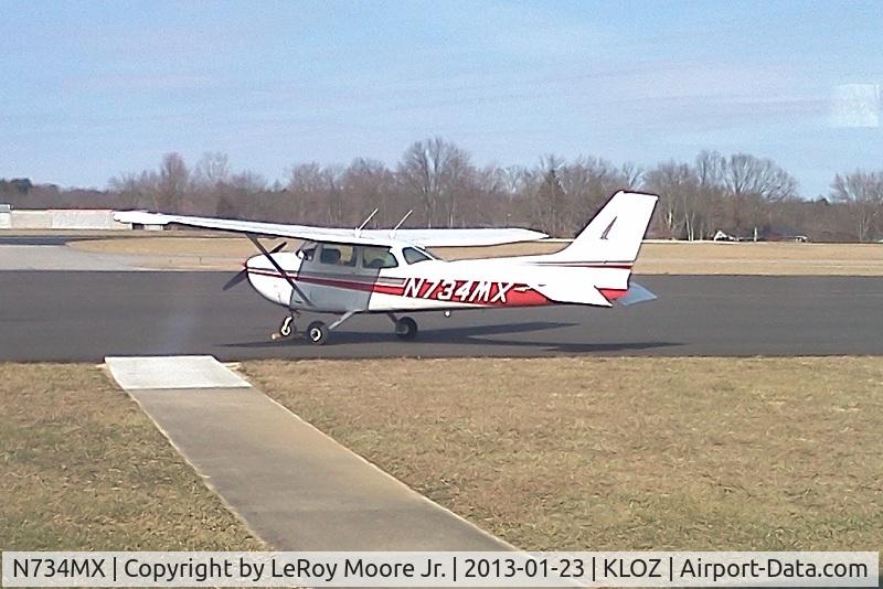N734MX, 1977 Cessna 172N C/N 17268970, A rental plane in London, Ky