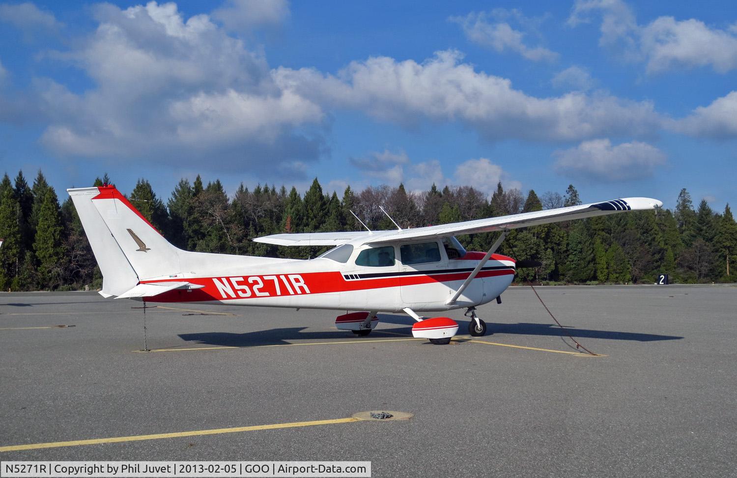 N5271R, 1974 Cessna 172M C/N 17263485, Parked at the Nevada County Air Park.