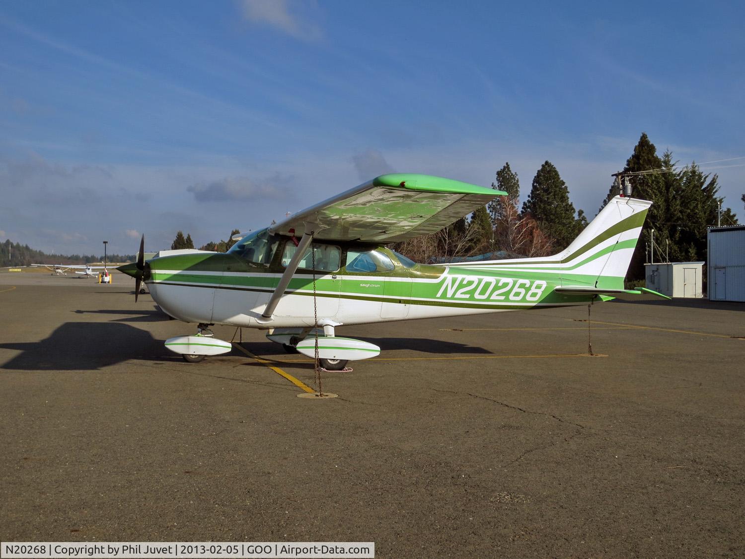 N20268, 1972 Cessna 172M C/N 17261144, Parked at Nevada County Air Park.