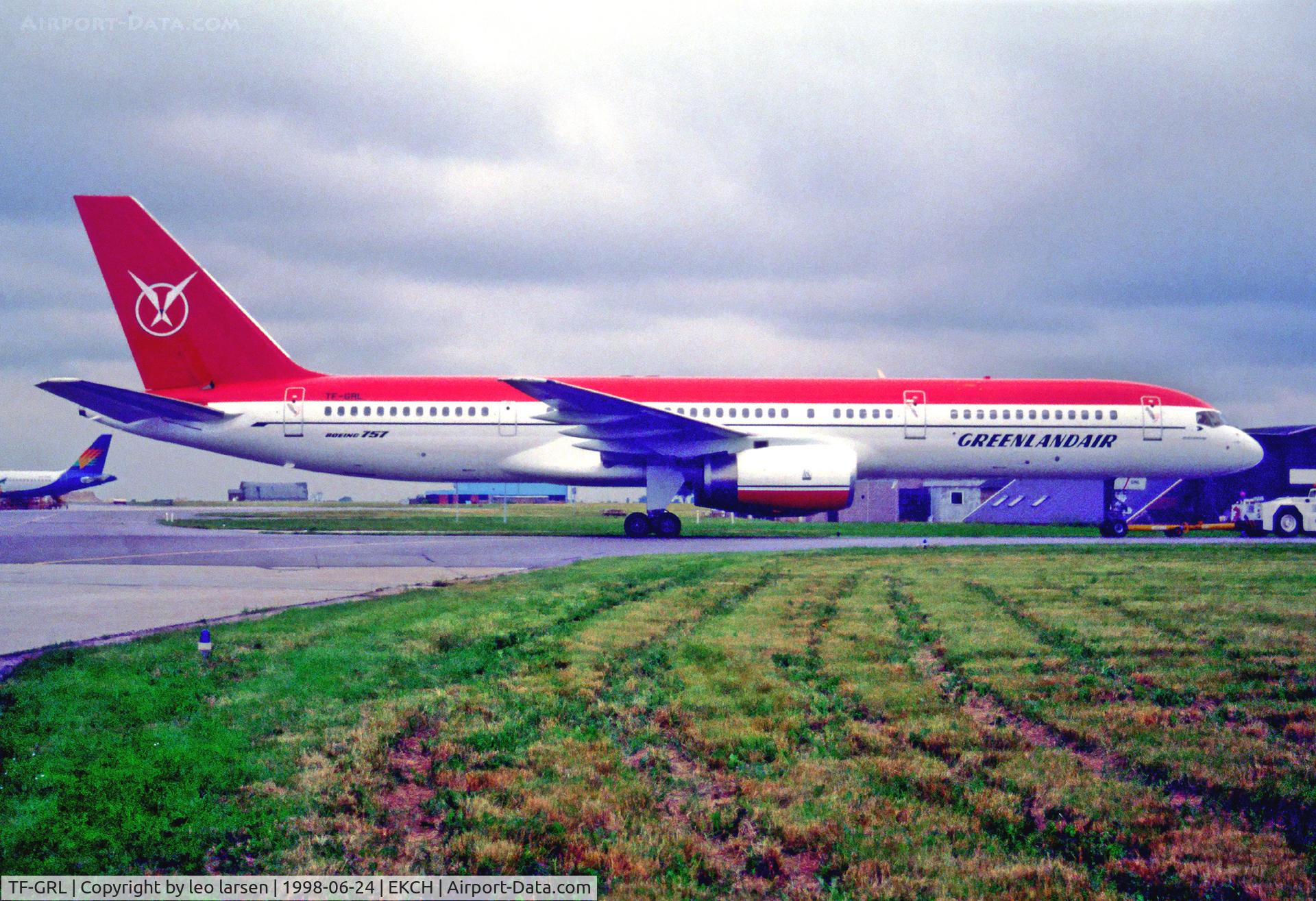 TF-GRL, 1992 Boeing 757-236 C/N 25620, Copenhagen Kastrup 24.6.98