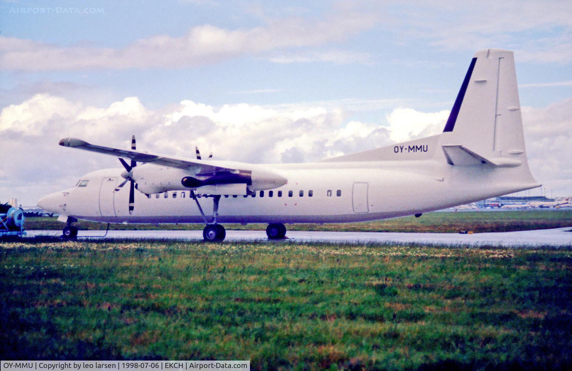 OY-MMU, 1989 Fokker 50 C/N 20153, Copenhagen Kastrup 6.7.98
