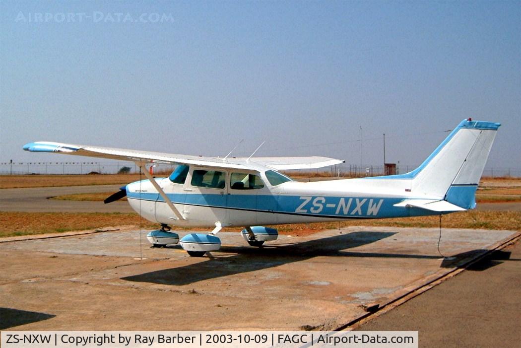 ZS-NXW, Cessna 172N Skyhawk C/N 17268845, Cessna 172N Skyhawk [172-68845] Grand Central~ZS 09/10/2003