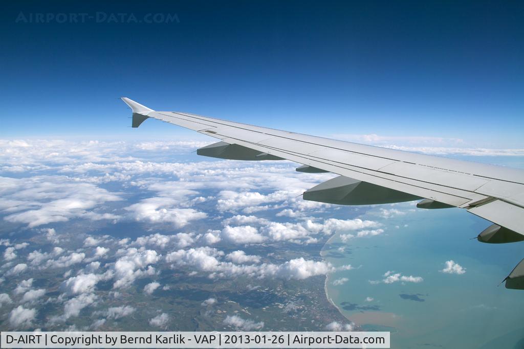 D-AIRT, 1997 Airbus A321-131 C/N 0652, Over Sicily