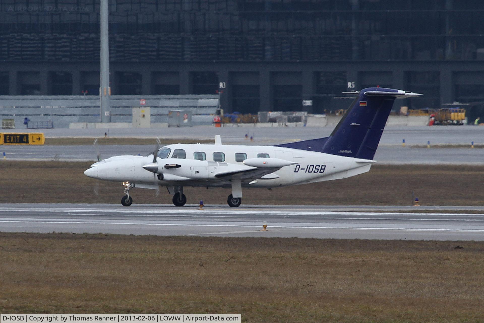 D-IOSB, 1987 Piper PA-42-720 Cheyenne IIIA C/N 42-5501042, Heliflight Piper PA-42