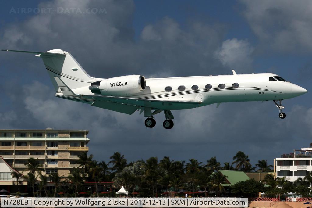 N728LB, 1996 Gulfstream Aerospace G-IV C/N 1296, visitor