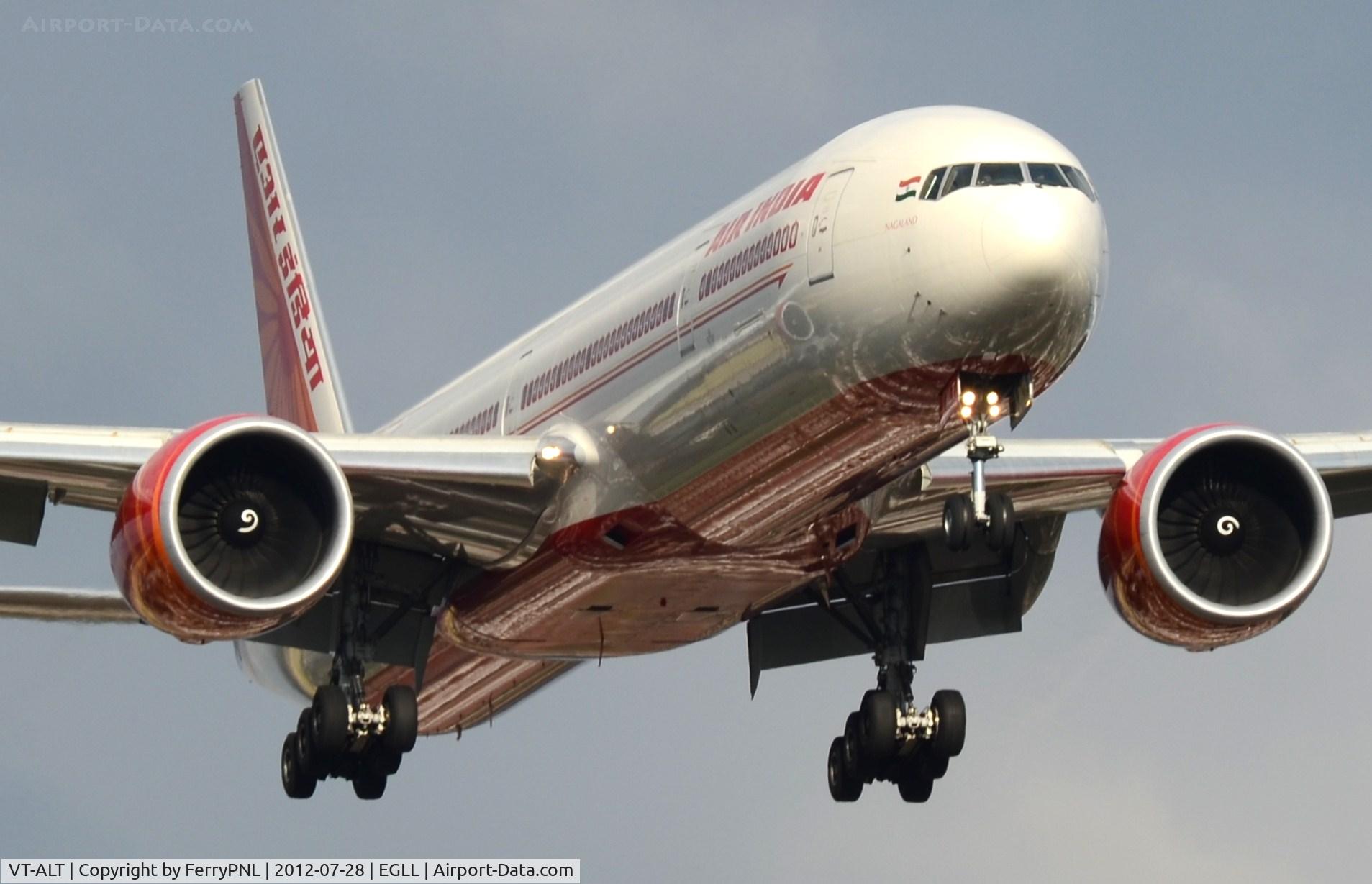VT-ALT, 2010 Boeing 777-337/ER C/N 36318, Air India B773 landing at LHR