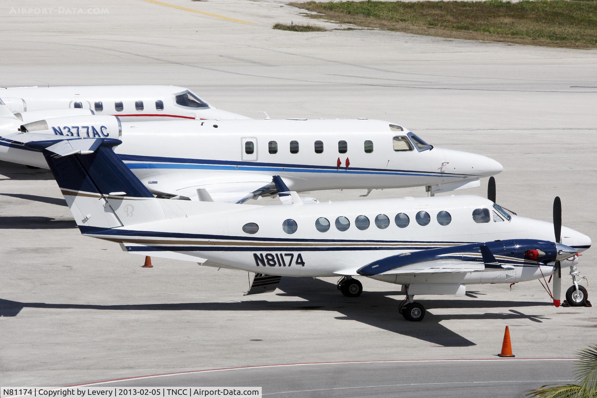 N81174, 2012 Hawker Beechcraft 350 King Air (B300) C/N FL-798, Fuel stop!!!
