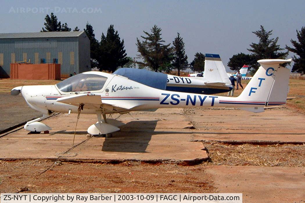ZS-NYT, Diamond DA-20A-1 Katana C/N 10187, Diamond DA.20-A1 Katana [10187] Grand Central~ZS 09/10/2003