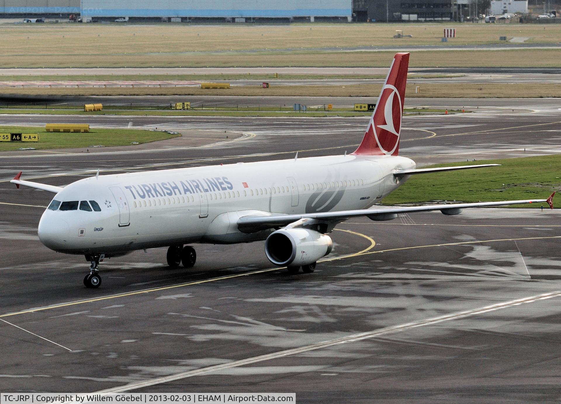 TC-JRP, 2011 Airbus A321-231 C/N 4698, Taxi to the gate of Schiphol Airport