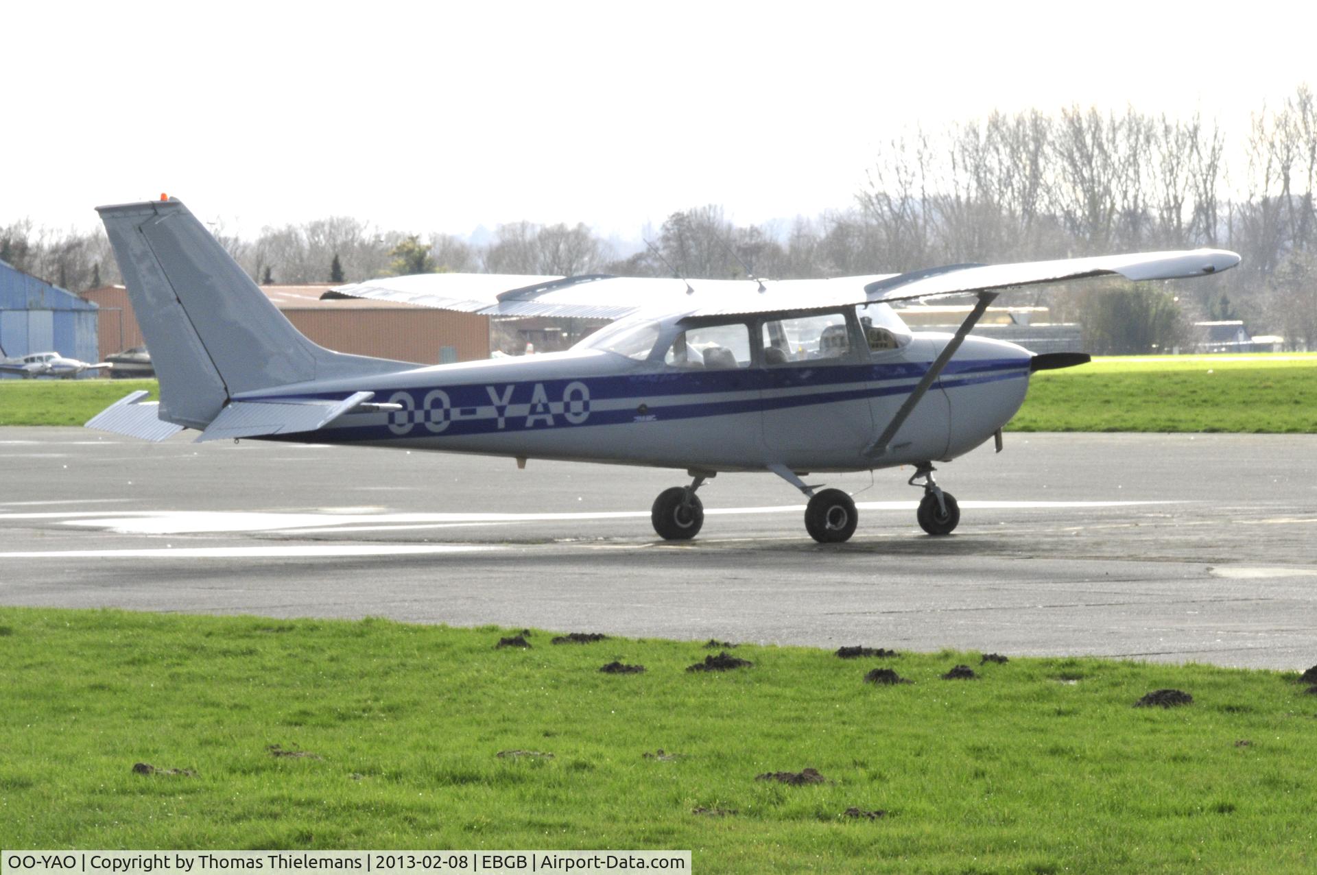 OO-YAO, 1970 Reims F172H Robertson Stol Conversion Skyhawk C/N 0695, parked