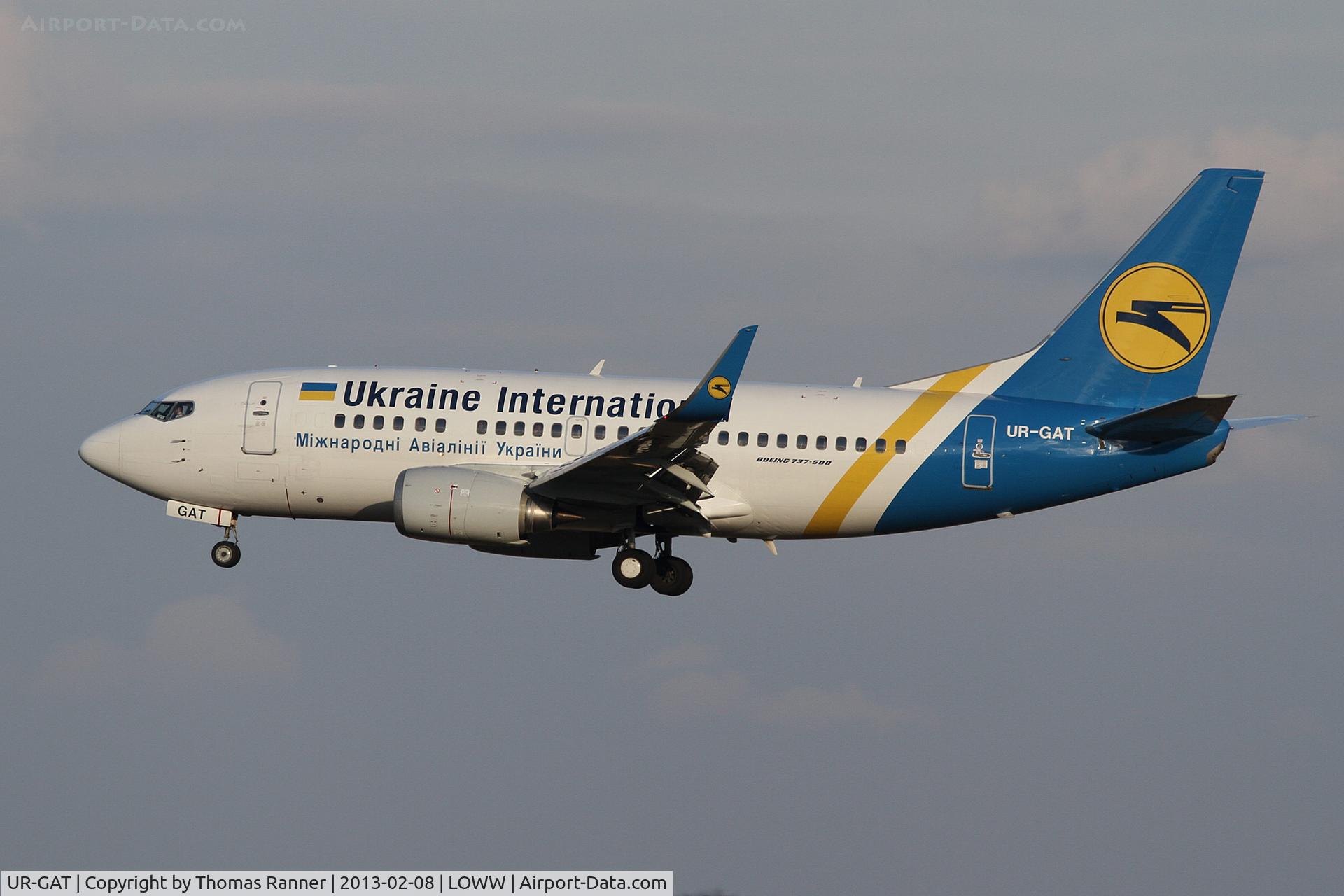 UR-GAT, 1993 Boeing 737-528 C/N 25237, Ukraine International Boeing 737