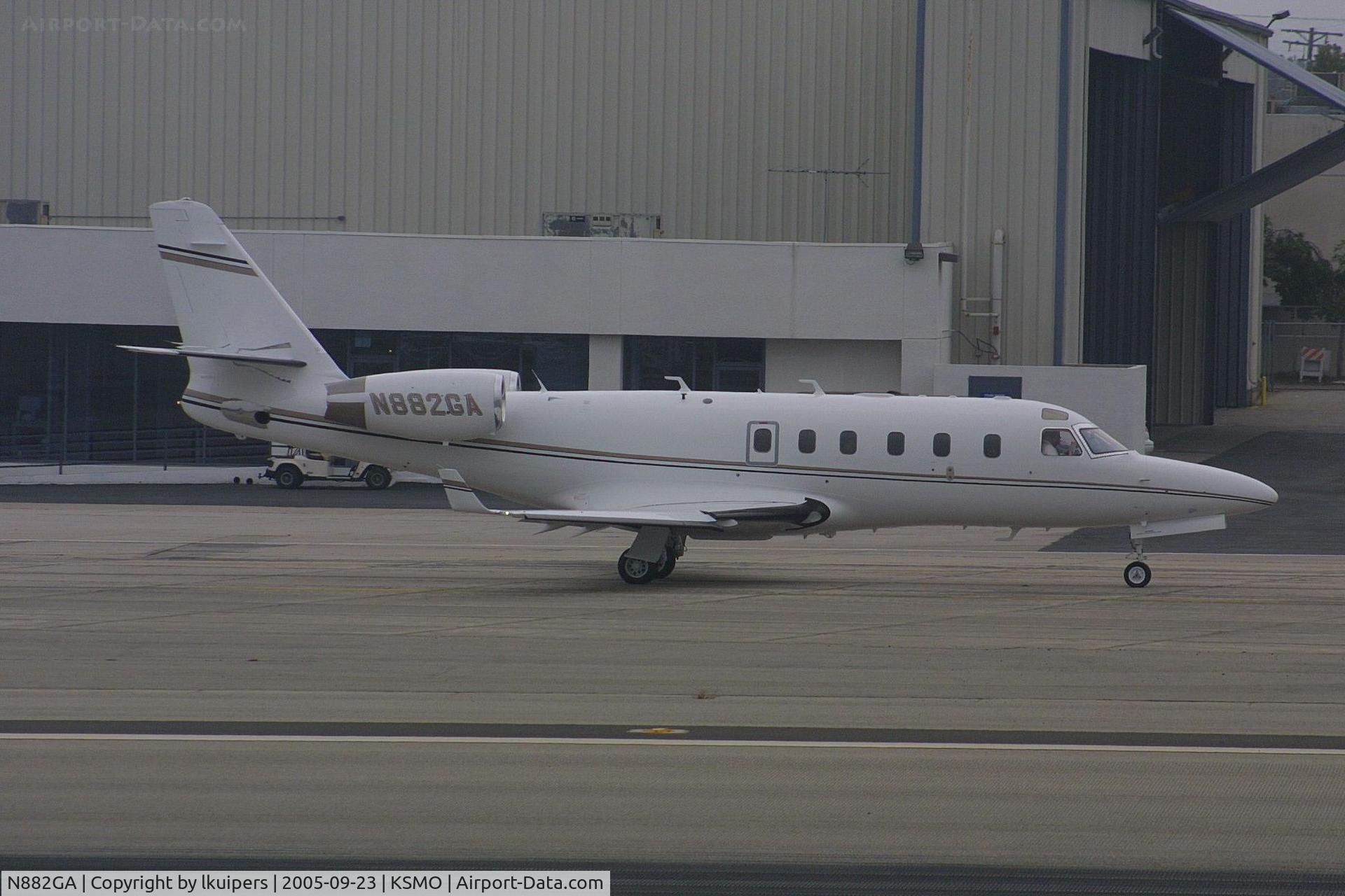 N882GA, 1996 Israel Aircraft Industries ASTRA SPX C/N 082, At Santa Monica Airport