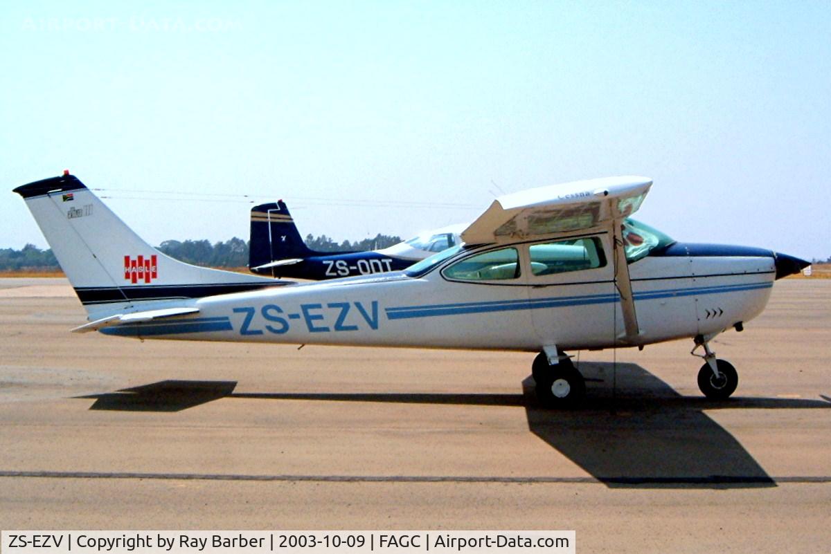 ZS-EZV, Cessna 182K Skylane Skylane C/N 18258378, Cessna 182K Skylane [182-58378] Grand Central~ZS 09/10/2003.Seen here in earlier scheme.