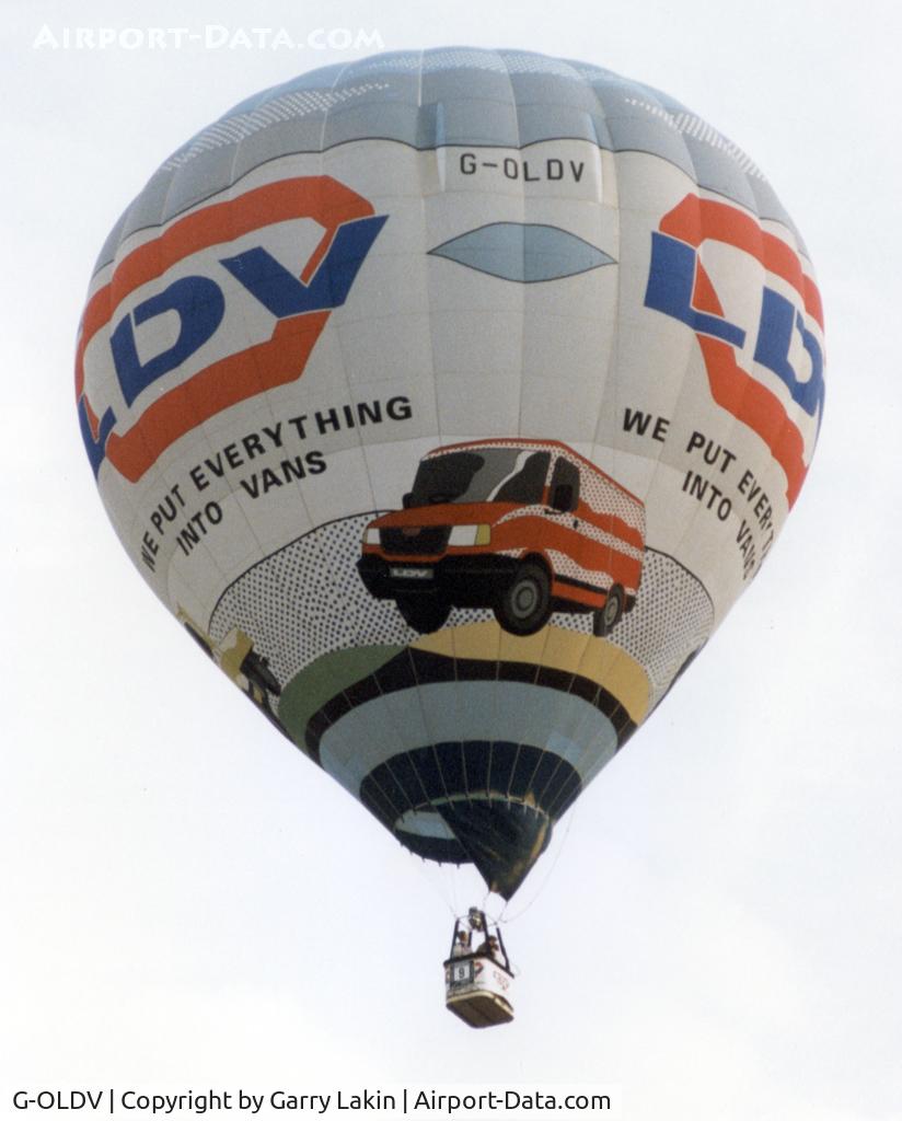 G-OLDV, 1994 Thunder & Colt Colt 90A C/N 2592, Northampton Balloon Festival 1997